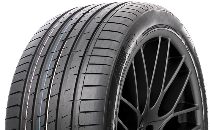 225/45 R19 Compasal BLAZER UHP II