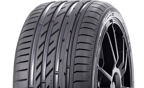 255/35 R20 Ikon Tyres (Nokian Tyres) Hakka Black