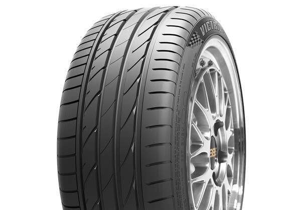 235/45 R19 Maxxis Victra Sport 5 VS5