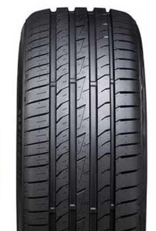 215/45 R17 Nexen N'FERA PRIMUS QX