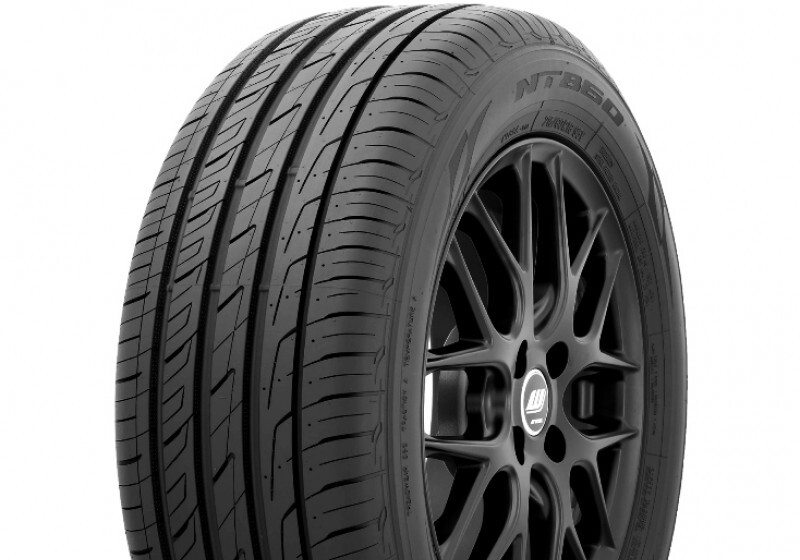 195/50 R15 Nitto 860